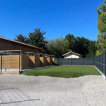 Family House With Garden In *